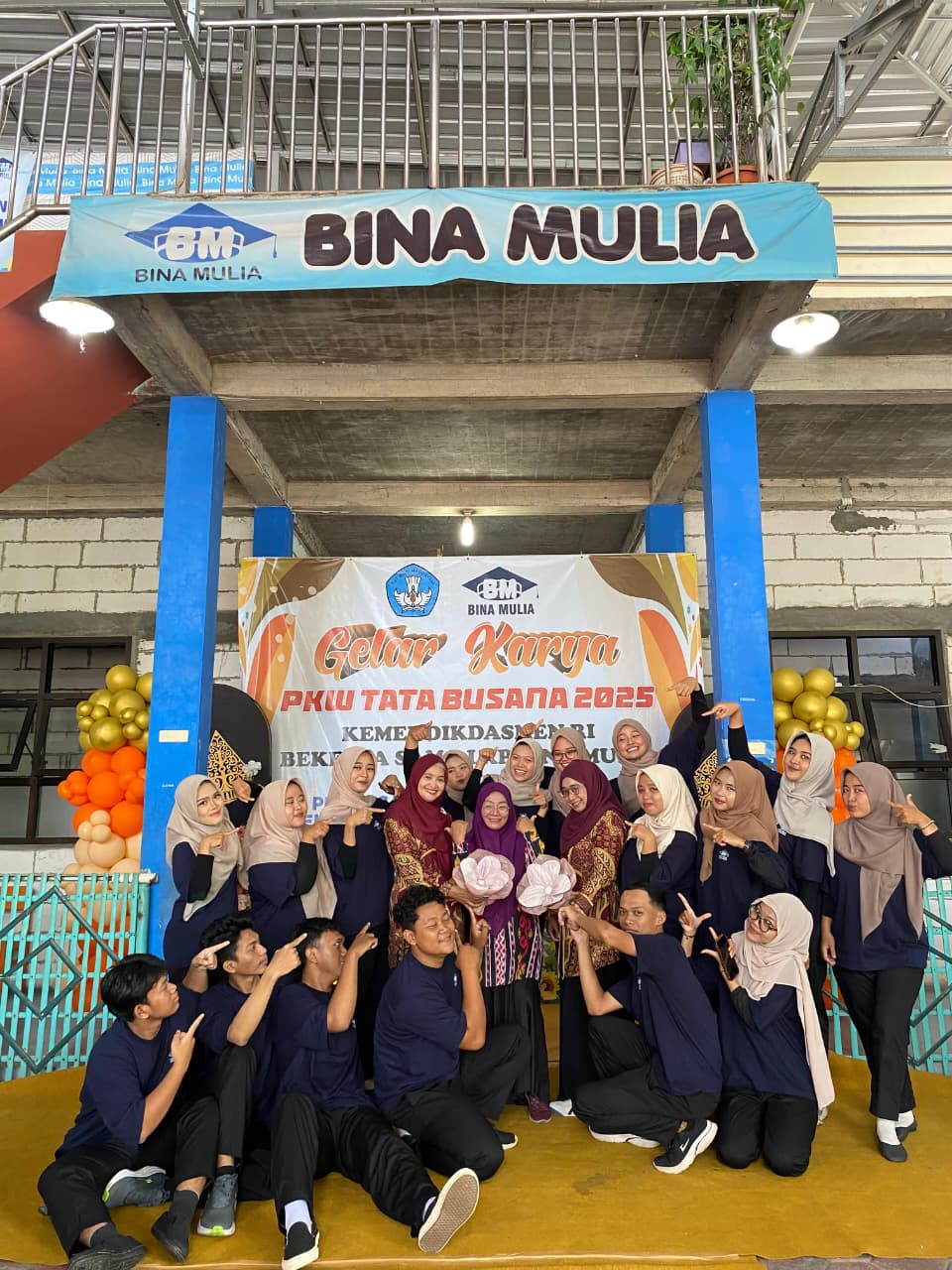 Sinergi Membangun Negeri: Tinta Collection Hadiri Gelar Karya & Penutupan PKW Tata Busana 2025 bersama Kemendikdasmen RI